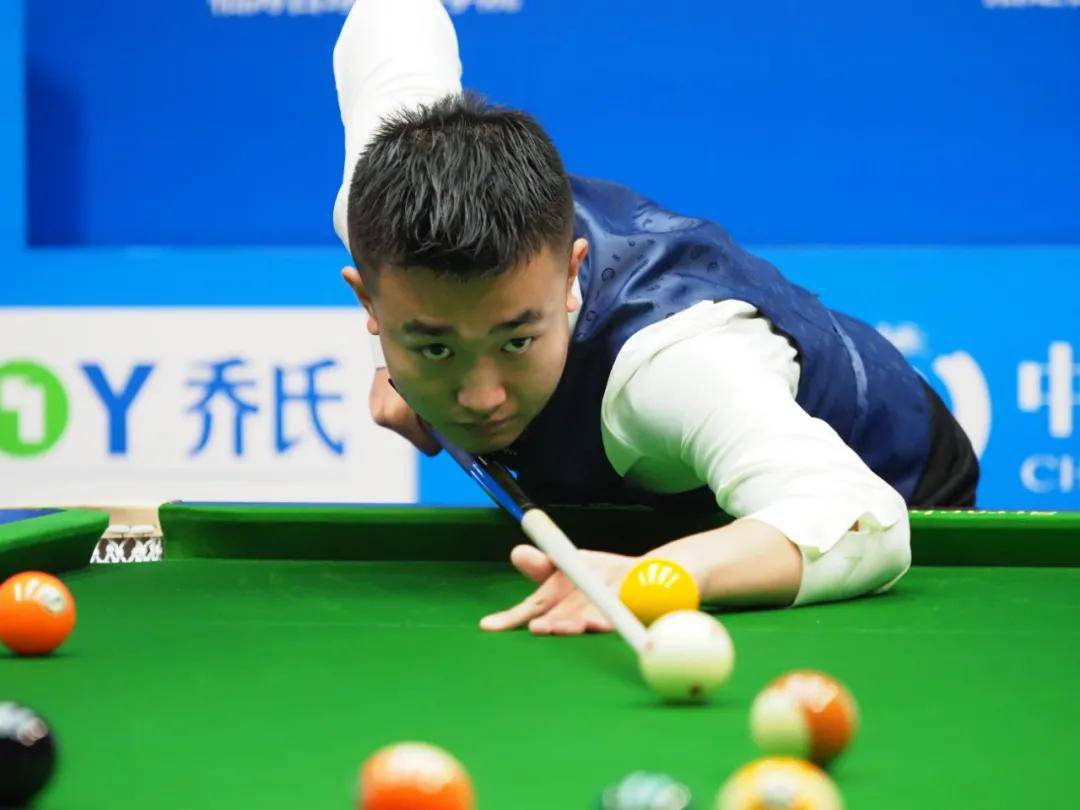 的吹罚更趋 的吹罚更趋